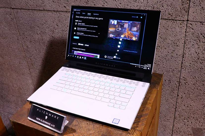 デル、スリム＆パワフルなゲーミングノートPC「NEW ALIENWARE m15/m17」 - 価格.comマガジン