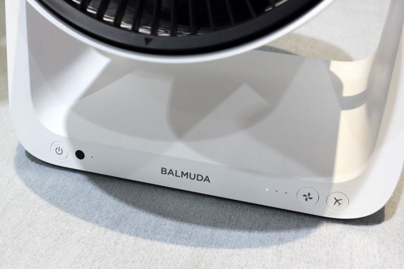 扇風機としても使えるバルミューダの新サーキュレーター「GreenFan C2