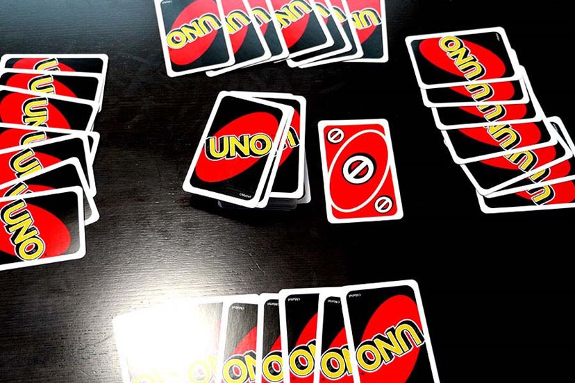 UNO」の正しいルール、知ってる？ 説明書を熟読したら知らないルール
