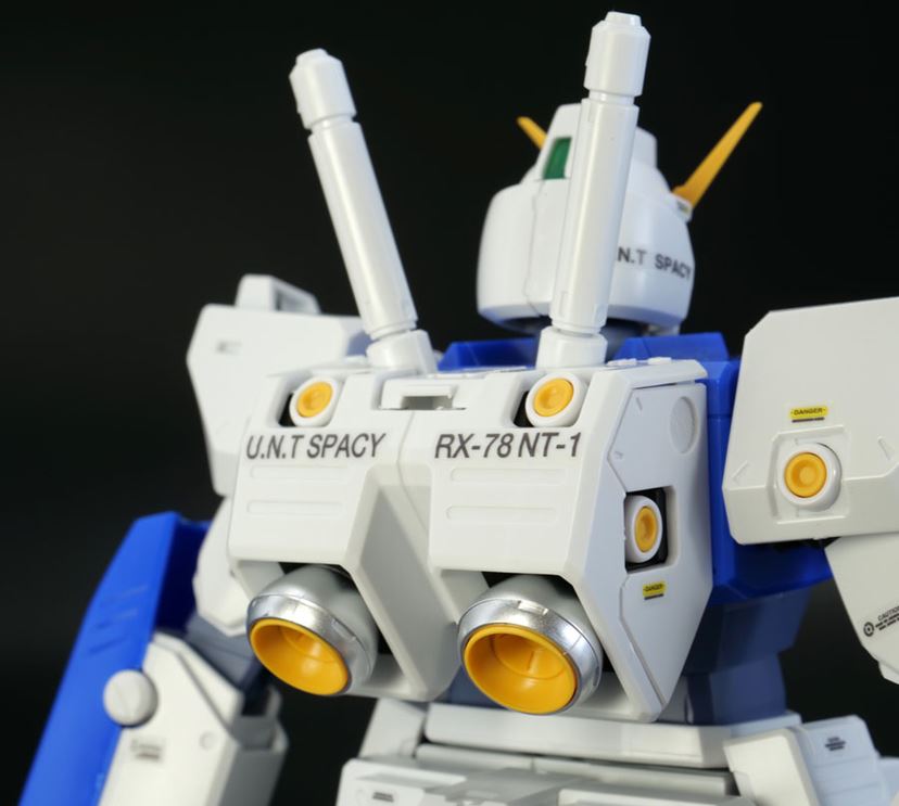 新作MG「ガンダムNT-1」が驚異の完成度！ ガンプラマニアが徹底