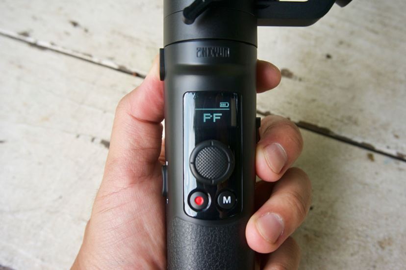 3万円台の小型&軽量ジンバル決定版。ZHIYUN「CRANE M2 3万円台の小型&軽量ジンバル決定版。ZHIYUN「CRANE M2