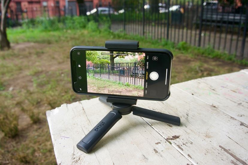 ZHIYUN CRANE M2　スマートフォン　小型カメラ　ジンバル Amazon.co.jp: ZHIYUN Crane M2 ジンバル : 家電＆カメラ