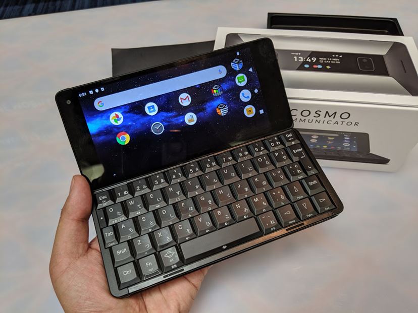 本格キーボード搭載スマホ「Cosmo Communicator」。キワモノだけど刺さる人にはたまらない - 価格.comマガジン