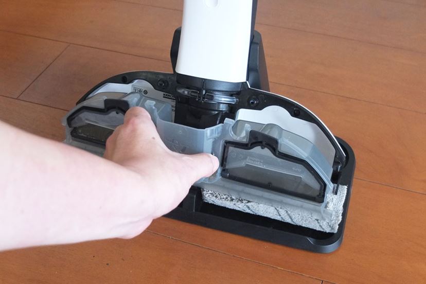 ケルヒャーフロアクリーナー ケルヒャー「水拭きフロアクリーナー」の実力を家中の汚れでチェック