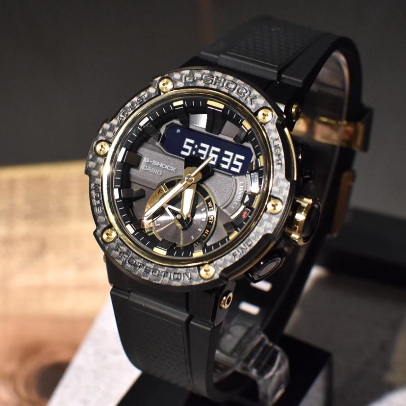 G-SHOCK」新作30本！ 注目は強くて美しい「カーボン積層ベゼル
