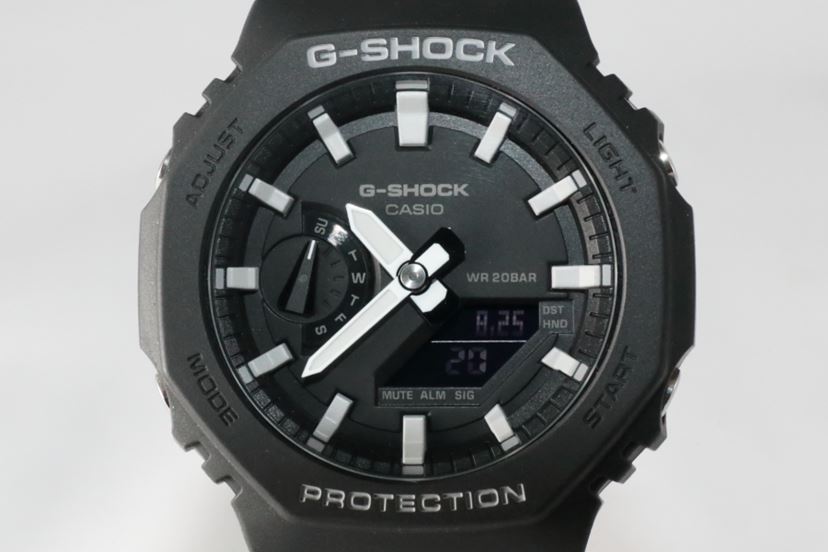 オールブラックが人気爆発！ デジアナ史上最薄のG-SHOCK「GA-2100」 - 価格.comマガジン