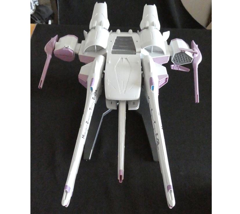 全長85cm！ 「HGミーティア＋フリーダムガンダム」がデカ