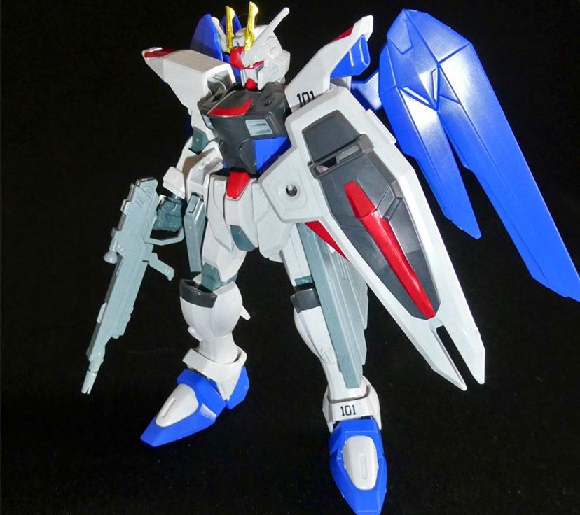 全長85cm！ 「HGミーティア＋フリーダムガンダム」がデカカッコイイ！ - 価格.comマガジン