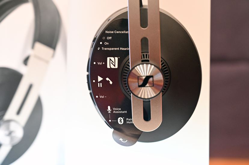 ゼンハイザーのノイキャンヘッドホン「MOMENTUM Wireless」の第3世代