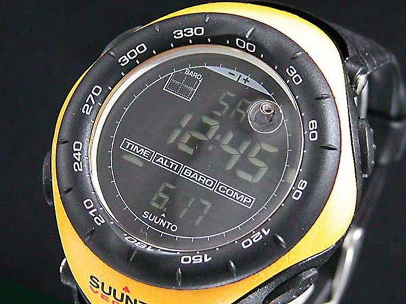 GPSウオッチ「スント5」はお手頃価格なのに高級感がハンパない