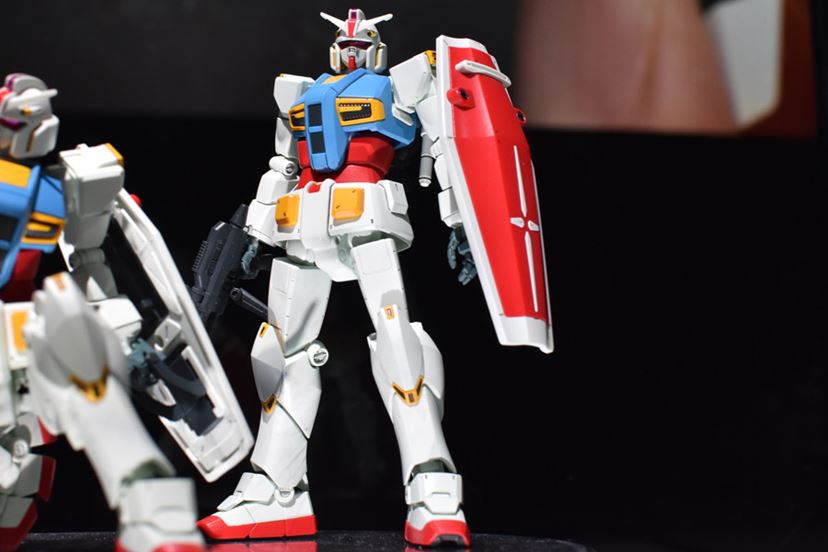 工業デザイン視点のガンダム「G40」や「FAZZ Ver.Ka」などを展示