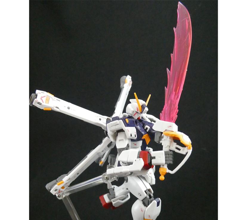 RG史上最小のガンプラ「クロスボーン・ガンダム」の極限精密再現