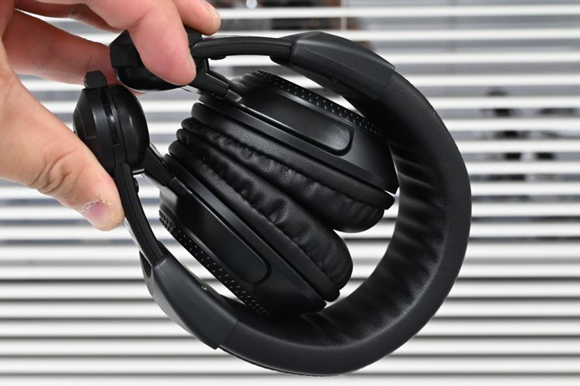 Technics初のイヤホン「EAH-TZ700」発表。ダイナミック1発で超低 Technics初のイヤホン「EAH-TZ700」発表。ダイナミック1発で超低