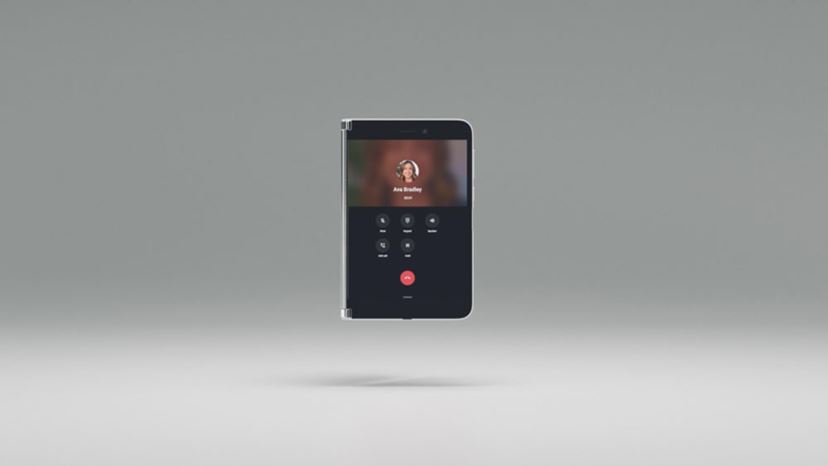 マイクロソフト、2画面Androidスマホ「Surface Duo」と2画面 マイクロソフト、2画面Androidスマホ「Surface Duo」と2画面