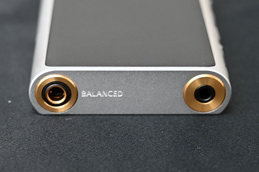 Y385 SONY ウォークマン NW-A100 32GBモデル NW-A100シリーズ | ポータブルオーディオプレーヤー WALKMAN