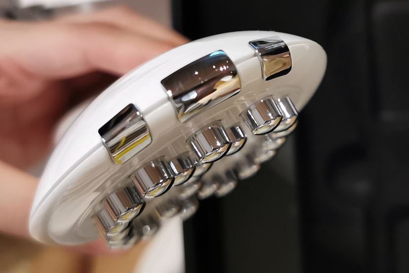 ルルドの全身に使える美容機器「フェイスメイクエステ」で本当に ルルドの全身に使える美容機器「フェイスメイクエステ」で本当に