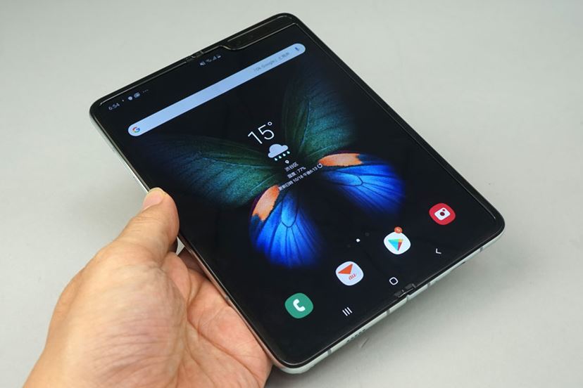 待望のフォルダブルスマホ、サムスン「Galaxy Fold」レビュー - 価格.comマガジン