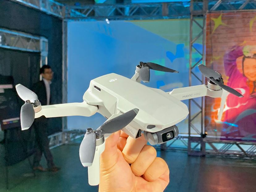 憧れの空撮がグッと身近に！ DJIが軽量199gのドローン「Mavic Mini」を発表 - 価格.comマガジン