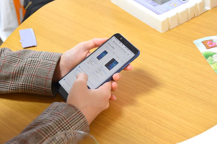 大人だけじゃない、キッズ向けPDA「スーパーピッキートーク」が