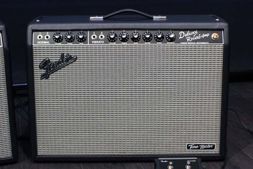 完全再現…！ Fenderの名機“デラリバ”と新型「Tone Master Deluxe Reverb」を徹底比較 - 価格.comマガジン