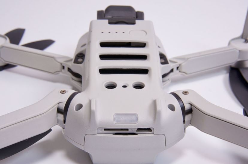カジュアルドローンの決定版! DJI「Mavic Mini」のいいところと カジュアルドローンの決定版! DJI「Mavic Mini」のいいところと