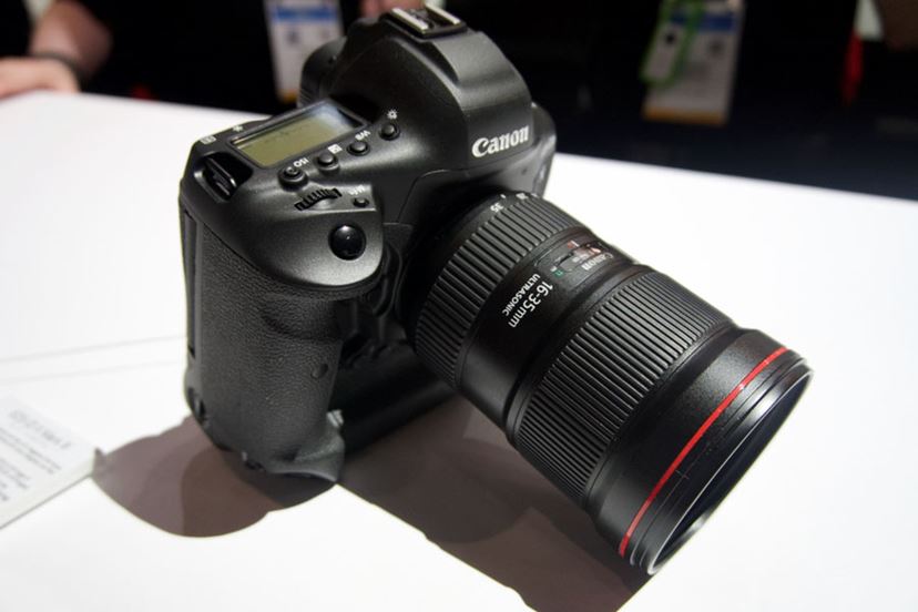 キヤノン「EOS-1D X Mark III」ハンズオンレポート@CES 2020 キヤノン「EOS-1D X Mark III」ハンズオンレポート@CES 2020