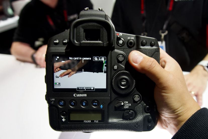 美品】CANON EOS 1DX フルサイズのプロ機 キヤノン「EOS-1D X Mark III」