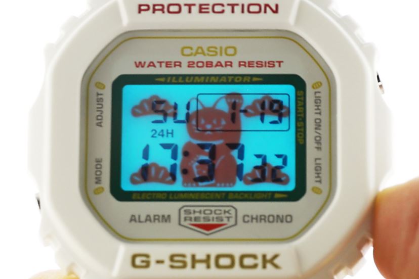 招き猫G-SHOCK”で福来たる！ 金運アップ間違いなしのゴールドカラー - 価格.comマガジン