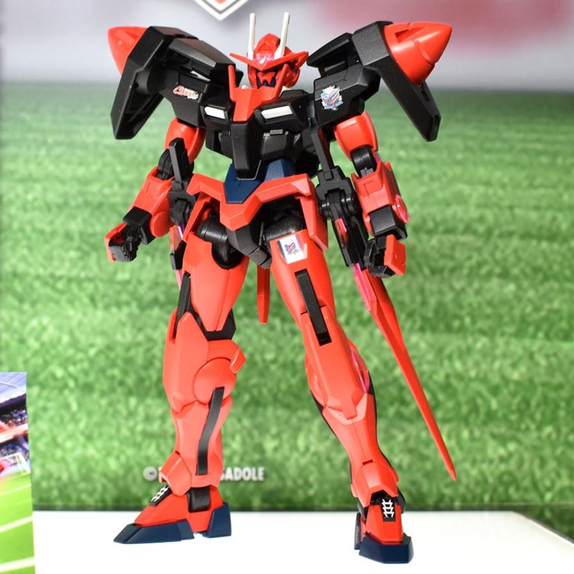 ガンダムが華麗にドリブル！ Jリーグとのコラボガンプラ22種全部見せ - 価格.comマガジン