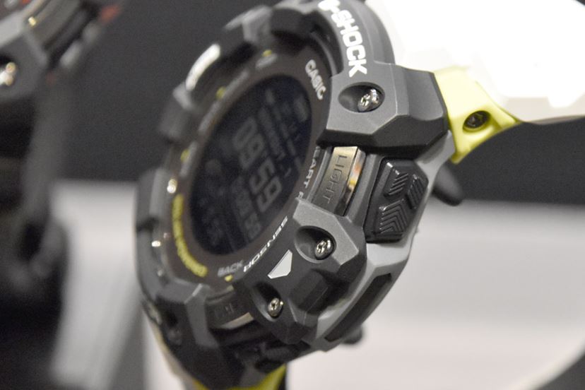 G-SHOCK」新作29本！ 注目はGPS機能と心拍計を初搭載した「G-SQUAD