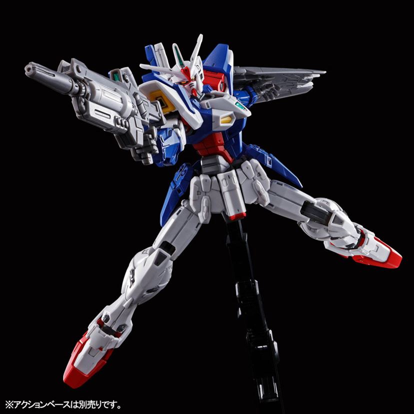 つま先が曲がる！ ジ・オリジン版「RX-78-02 ガンダム」は前／中期型を