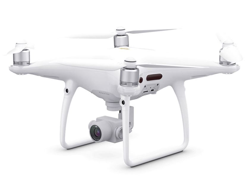 ドローンを買うならコレ！1万円台のコスパモデルから4K対応