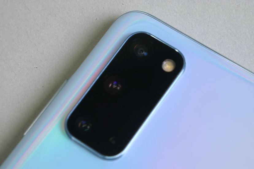 待望の5Gスマホ、サムスン「Galaxy S20 5G」発売当日レビュー 待望の5Gスマホ、サムスン「Galaxy S20 5G」発売当日レビュー