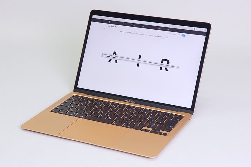 これは人気になるでしょう！ 新型「MacBook Air」は使いやすくて速くて ...