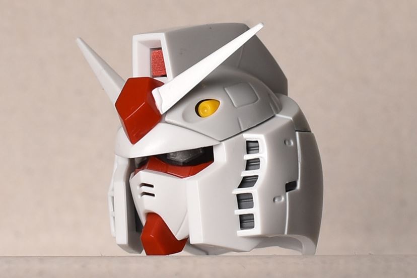 ガンプラ》「Ver.2.0」以降、“狂気”を感じる！ 歴代MG「ナナハチ」頭部