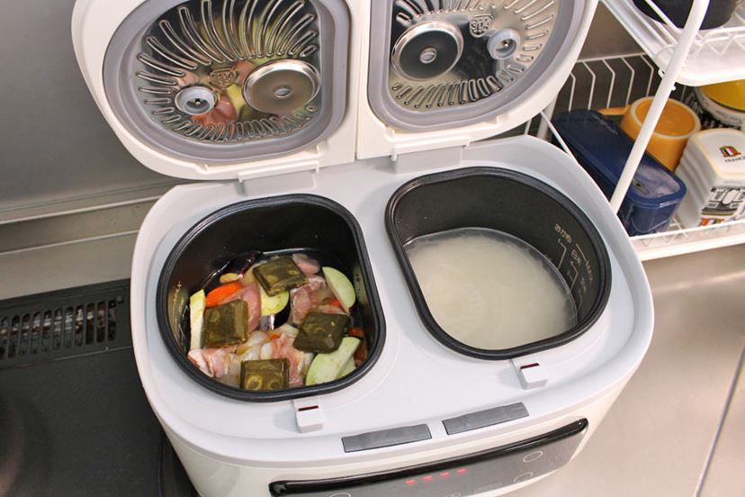 1台でご飯とおかずを一気に作れる!「ツインシェフ」が 1台でご飯とおかずを一気に作れる!「ツインシェフ」が