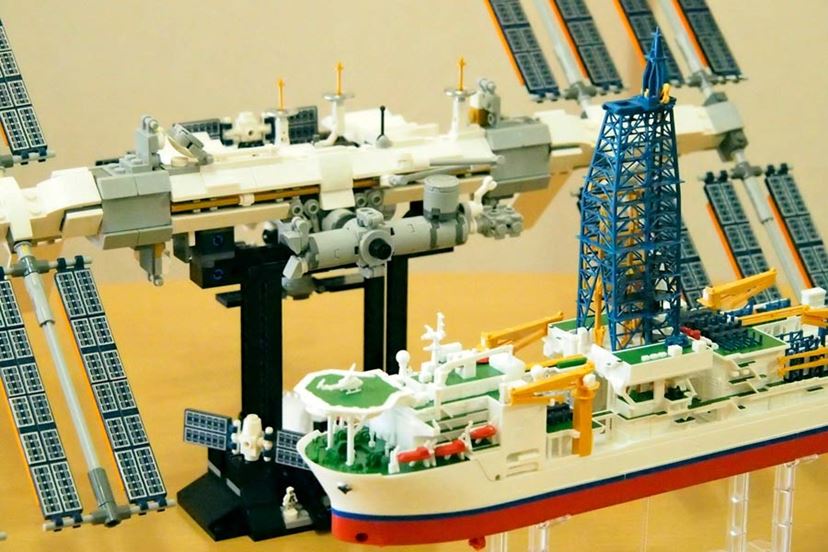 大型連休に作ってみたい、知的好奇心をくすぐる2つのキットに挑戦