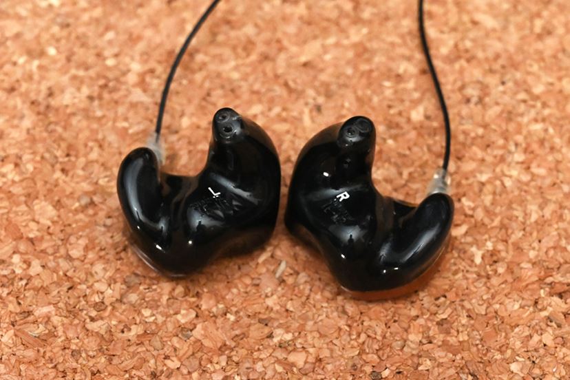 音もデザインも飛躍的進化！オンキヨー最新カスタムIEMの魅力を