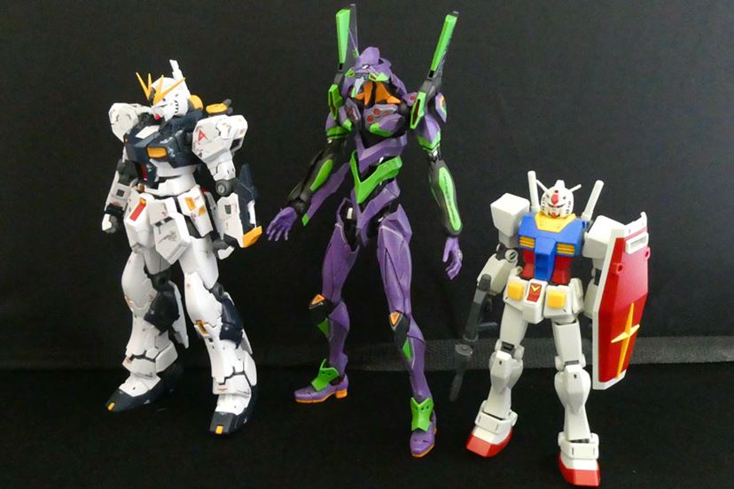 ガンダム➕エヴァ初号機の4体セット