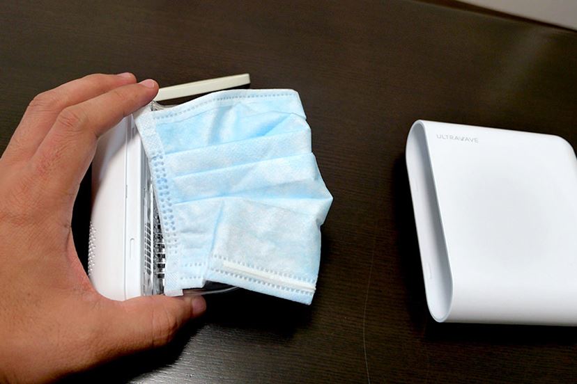 マスクを「除菌」「乾燥」できる持ち運びケースで、使い回しも安心