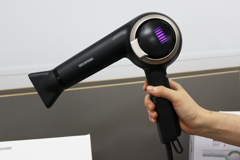Amazon | アイリスオーヤマ モイストプロドライヤー センサー付