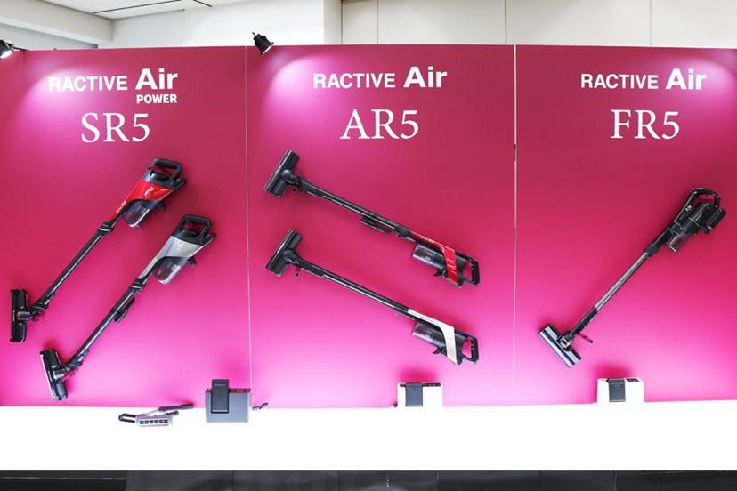 重視するのは軽さ、パワー、手軽さ？ 自分にぴったりなシャープ「RACTIVE Air」を選ぼう - 価格.comマガジン