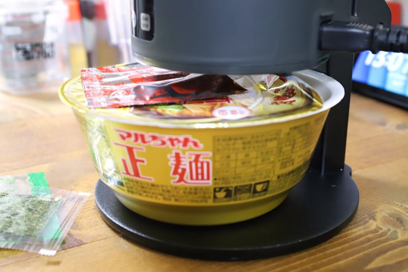 自動調理器【電気ケトル　コーヒーサーバー】カップラーメンのお湯もこれでどうぞ！ 自動調理器【電気ケトル コーヒーサーバー】カップラーメンの