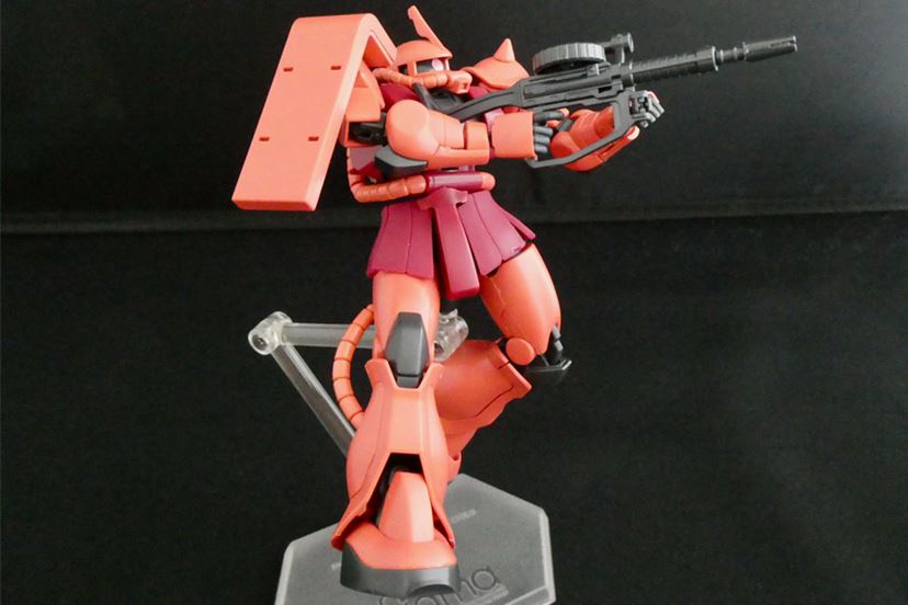 HG シャア専用ザクII」がリバイブ！ 革新的に進化した“赤い彗星”を
