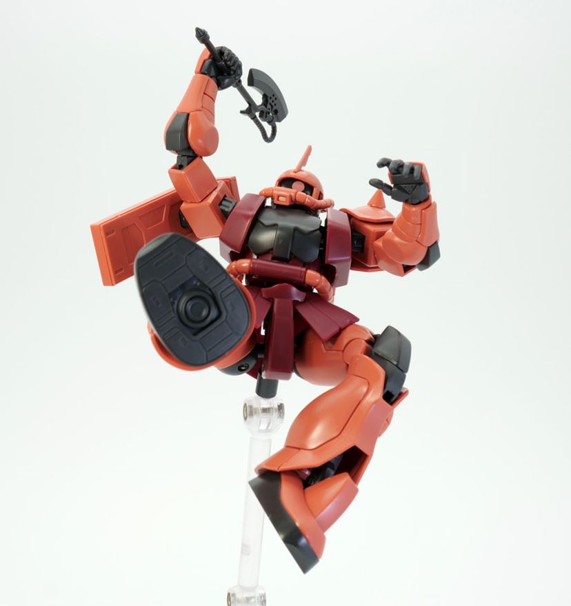 シャア専用ザクII」のガンプラを徹底比較！ 新旧HG、RG、オリジン版の