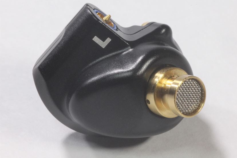 マニアからも一目置かれるAcoustuneの最新イヤホン「HS1697TI マニアからも一目置かれるAcoustuneの最新イヤホン「HS1697TI