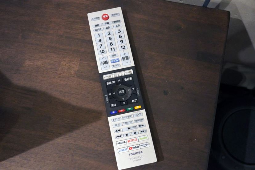 ネット動画視聴最強の小型テレビ!? レグザV34シリーズを自宅で使い倒してみた - 価格.comマガジン