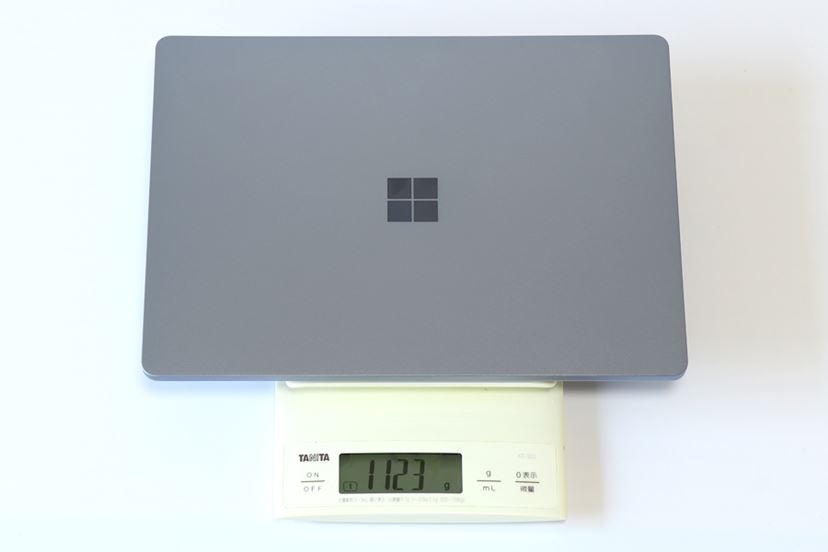 価格もサイズも“今”にちょうどいい! 「Surface Laptop Go」実機 価格もサイズも“今”にちょうどいい! 「Surface Laptop Go」実機