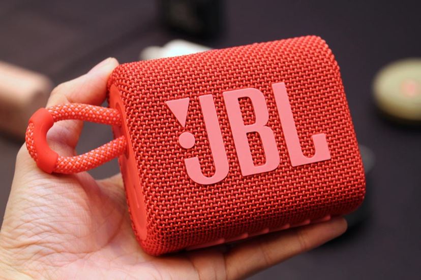 未発表の完全ワイヤレスイヤホンもチラ出し！ JBLとMark Levinsonの