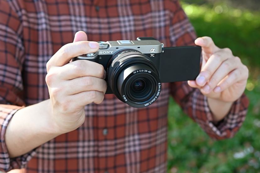 ソニー「α7C」レビュー。静止画・動画の両面で「いいところ、気になる